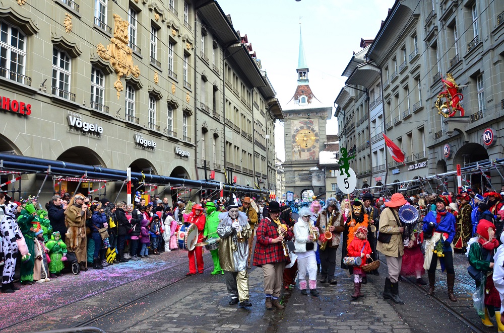 Fastnachtsumzug in Bern Bern Fastnacht 2013
